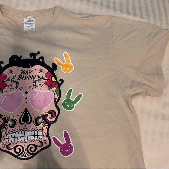 Bad Bunny Sugar Skull T-Shirt - Picture 5 of 9